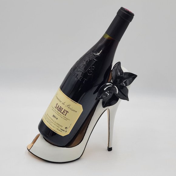 High Heel Wine Bottle Holder - Picture 2 of 14